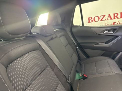 Used 2026 Chevrolet Equinox LT image 18