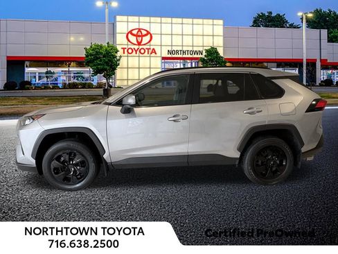 Used 2021 Toyota RAV4 LE image 35