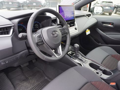 Certified 2026 Toyota Corolla SE FWD image 11