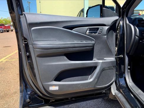 Used 2022 Honda Pilot Elite image 22