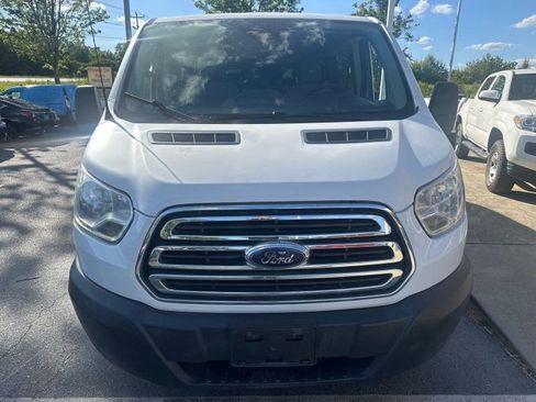 Used 2015 Ford Transit 350 XLT RWD image 2