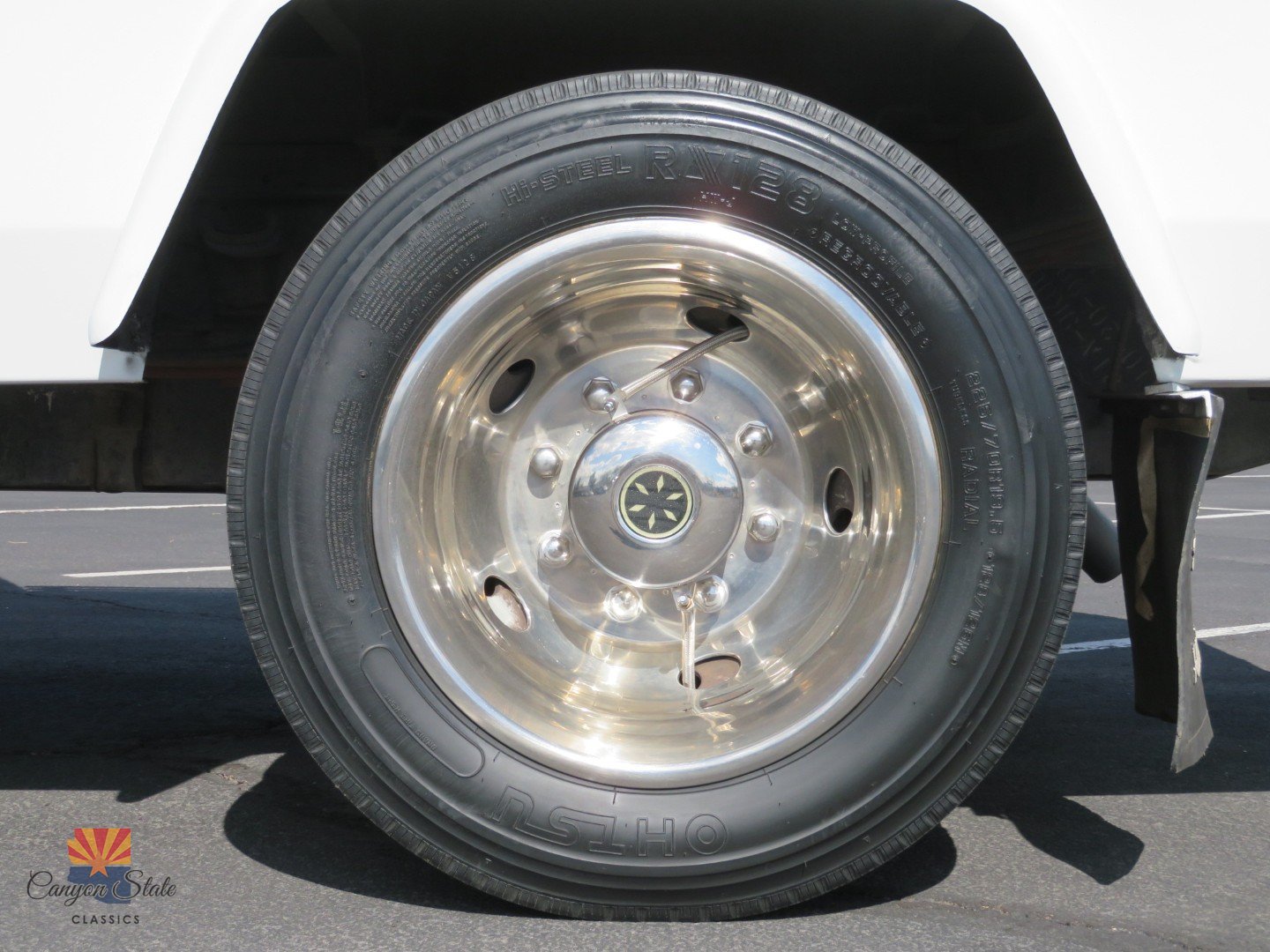 Used 1999 Ford F550 4x4 Crew Cab Super Duty image 21