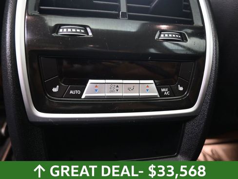 Used 2022 BMW X7 xDrive40i w/ Executive Package image 34
