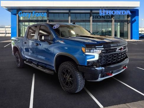Used 2022 Chevrolet Silverado 1500 ZR2 w/ Technology Package AWD/4WD image 1