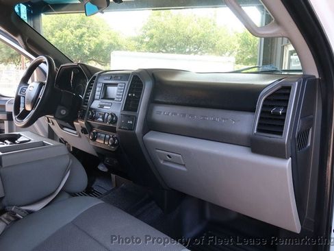 Used 2019 Ford F250 XL w/ Power Equipment Group AWD/4WD image 22