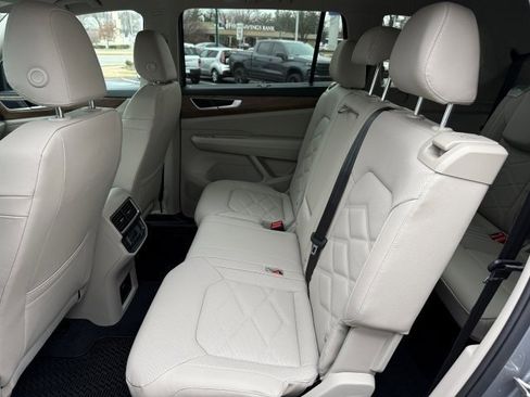 New 2026 Volkswagen Atlas SE image 15