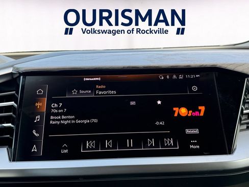 Used 2023 Audi Q4 e-tron Premium Plus w/ Premium Plus AWD/4WD image 14