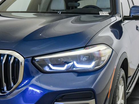 Certified 2022 BMW X5 sDrive40i w/ Luxury Seating Package RWD image 9