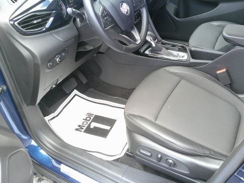 Used 2023 Buick Encore GX Select AWD/4WD image 17