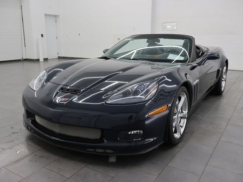 Used 2013 Chevrolet Corvette Grand Sport RWD image 45