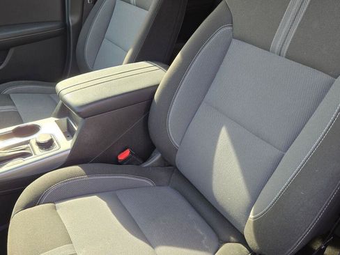 Used 2023 Chevrolet Blazer LT w/ Driver Confidence Package image 17