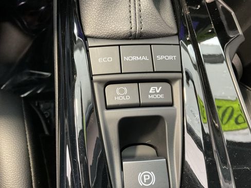 Certified 2025 Toyota Camry XSE image 17