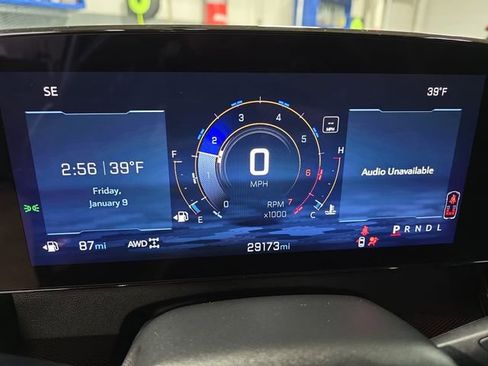 Used 2024 Chevrolet Traverse Z71 w/ LPO, Floor Liner Package image 21