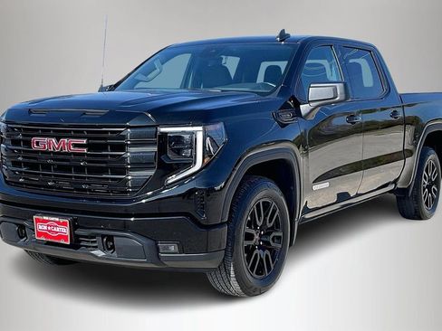 Used 2025 GMC Sierra 1500 Elevation w/ LPO, Elevation Black Package image 2