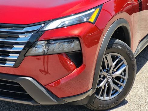 Certified 2026 Nissan Rogue S AWD/4WD image 8