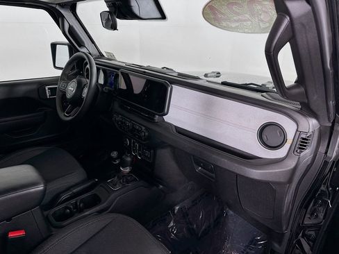 Certified 2024 Jeep Wrangler Sport S image 38