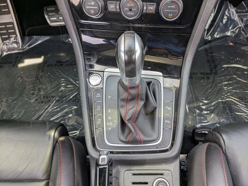 Used 2018 Volkswagen GTI S image 18