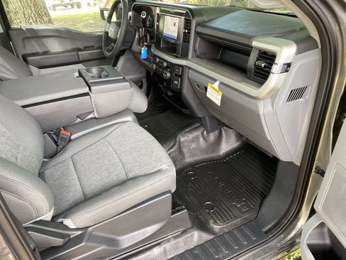 New 2025 Ford F350 XL w/ 360-Degree Camera Package RWD image 27