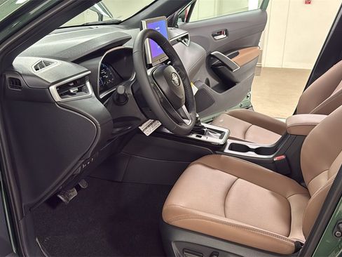 New 2026 Toyota Corolla Cross XLE image 12