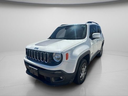 Used 2017 Jeep Renegade Latitude AWD/4WD image 26