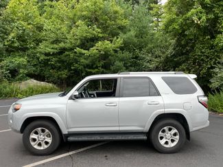 Used 2024 Toyota 4Runner SR5 AWD/4WD video 2
