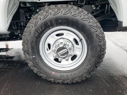 New 2026 Ford F350 XL w/ XL Off-Road Package image 12