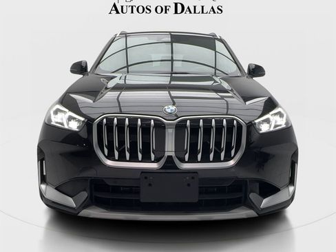 Used 2025 BMW X1 xDrive28i AWD/4WD image 3