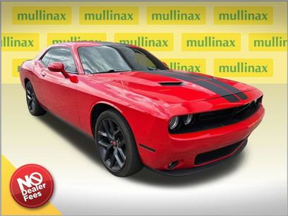 Used 2020 Dodge Challenger SXT w/ Blacktop Package