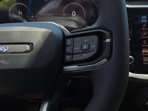 New 2026 Jeep Cherokee Laredo AWD/4WD image 30