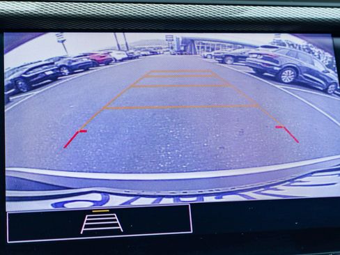 Used 2023 Buick Encore GX Preferred FWD image 5