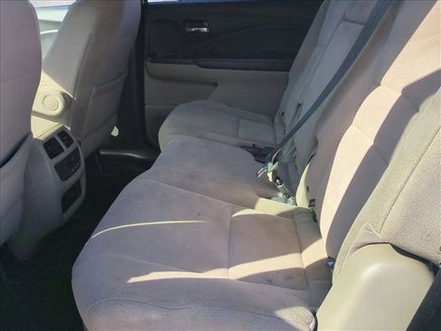 Used 2016 Honda Pilot EX image 17