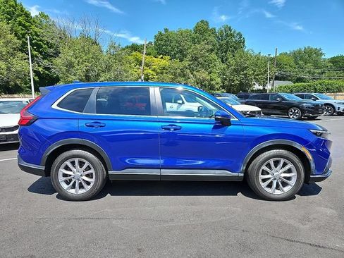 Used 2024 Honda CR-V EX image 7