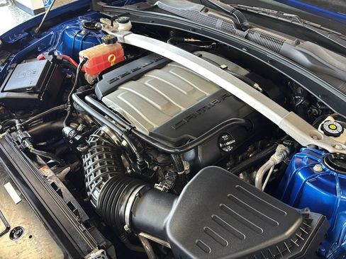 Used 2018 Chevrolet Camaro SS RWD image 55