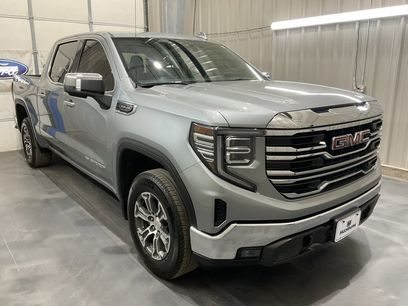 Used 2025 GMC Sierra 1500 SLT