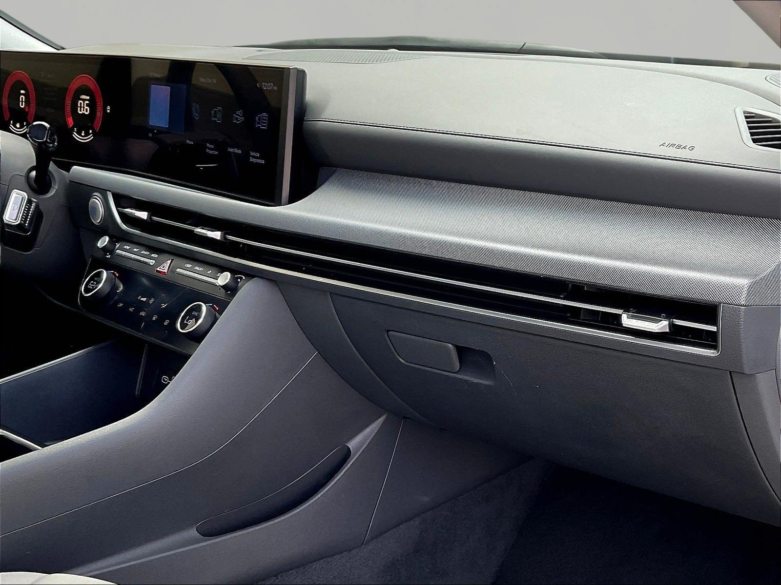 Used 2025 Hyundai Sonata SEL FWD image 26