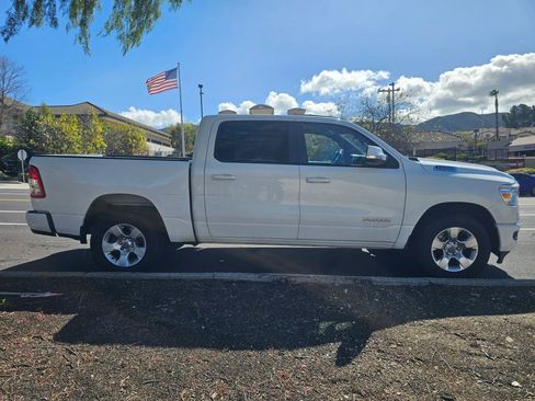 Used 2019 RAM 1500 Big Horn RWD image 6