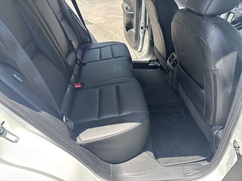 Used 2023 Nissan Rogue SV w/ SV Premium B Package FWD image 11