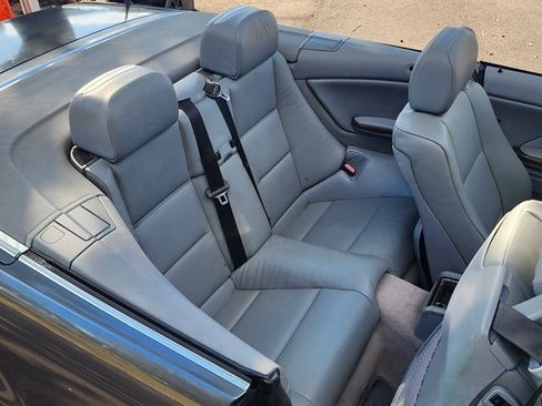 Used 2006 BMW 325Ci Convertible image 24