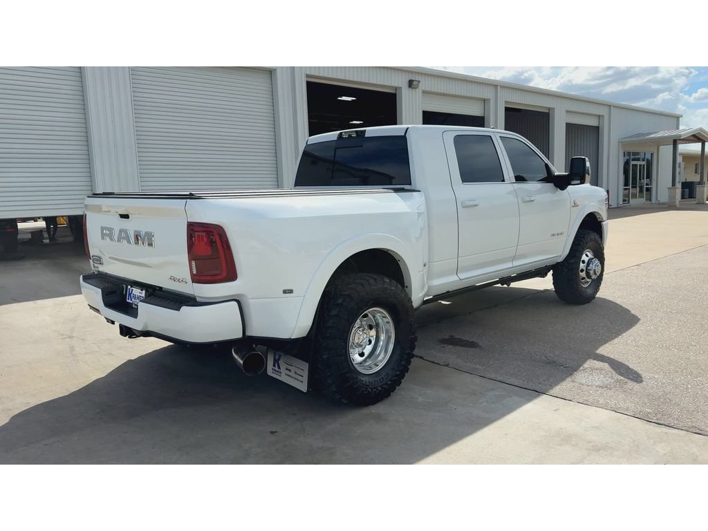 Used 2025 RAM 3500 Longhorn AWD/4WD image 8