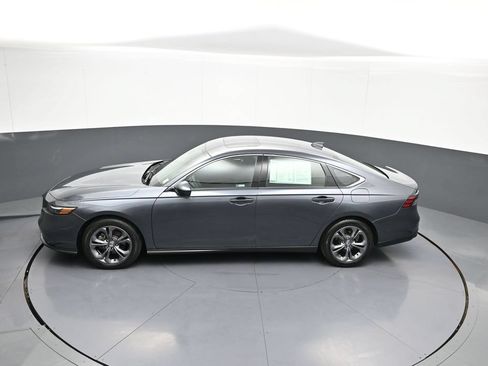 Certified 2023 Honda Accord EX image 41