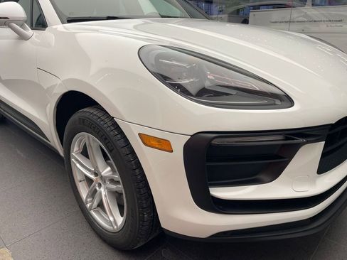 New 2026 Porsche Macan AWD/4WD image 24
