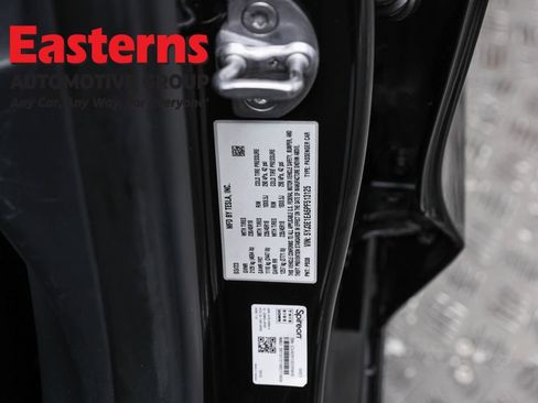 Used 2023 Tesla Model 3 Standard Range RWD image 31