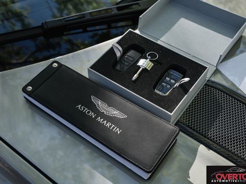 Used 2017 Aston Martin V12 Vantage S image 39