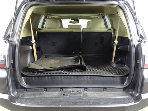 Used 2023 Toyota 4Runner SR5 Premium w/ Moonroof Package image 16