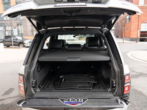 Used 2018 Land Rover Range Rover Long Wheelbase Supercharged image 52