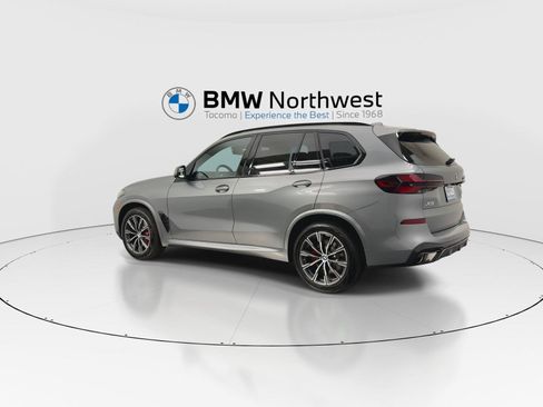 New 2026 BMW X5 xDrive40i w/ M Sport Package AWD/4WD image 12