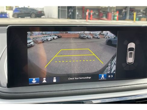 Certified 2025 Acura MDX w/Technology Package image 27