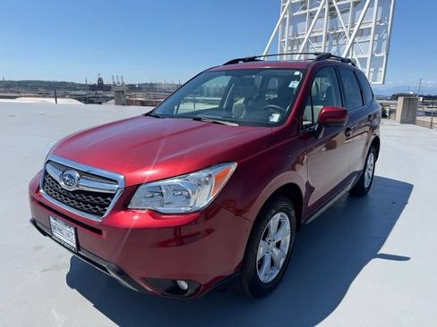 Used 2015 Subaru Forester 2.5i Limited AWD/4WD image 7