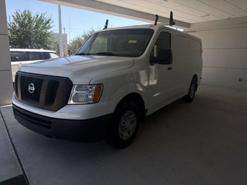 Used 2021 Nissan NV 2500 SV RWD image 15