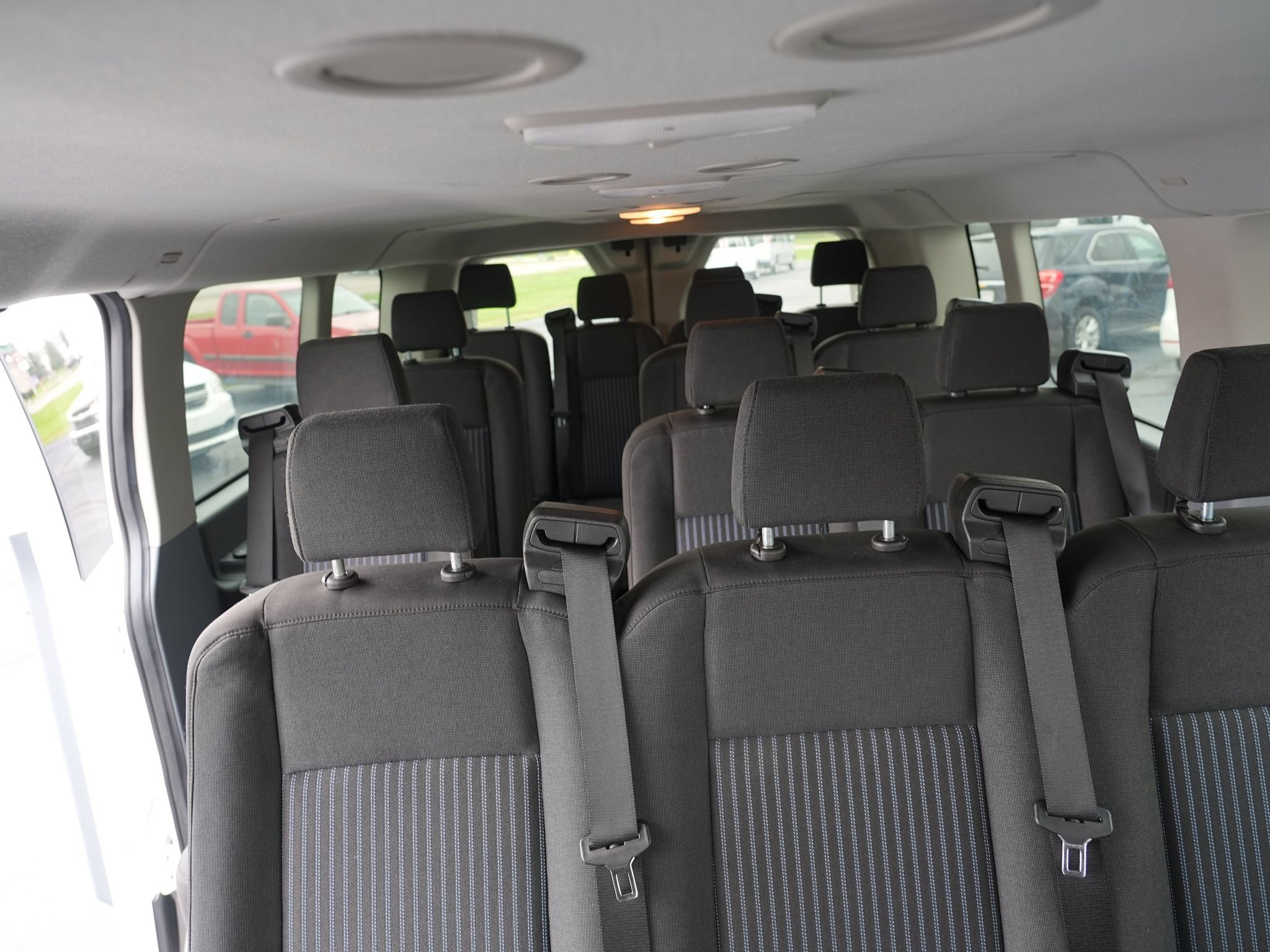 Used 2018 Ford Transit 350 XL RWD image 31